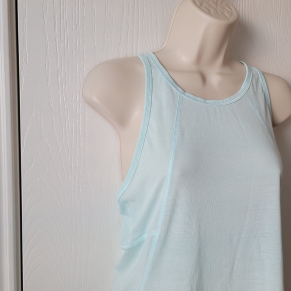 Athleta Cut out Repetition Tank - Picture 4 of 8